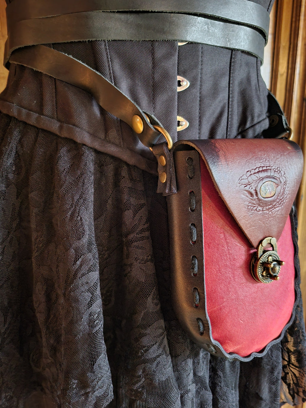 Dragon's Eye Leather Purse