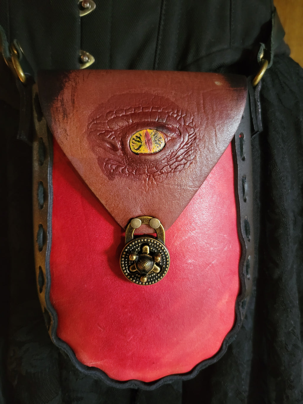 Dragon's Eye Leather Purse