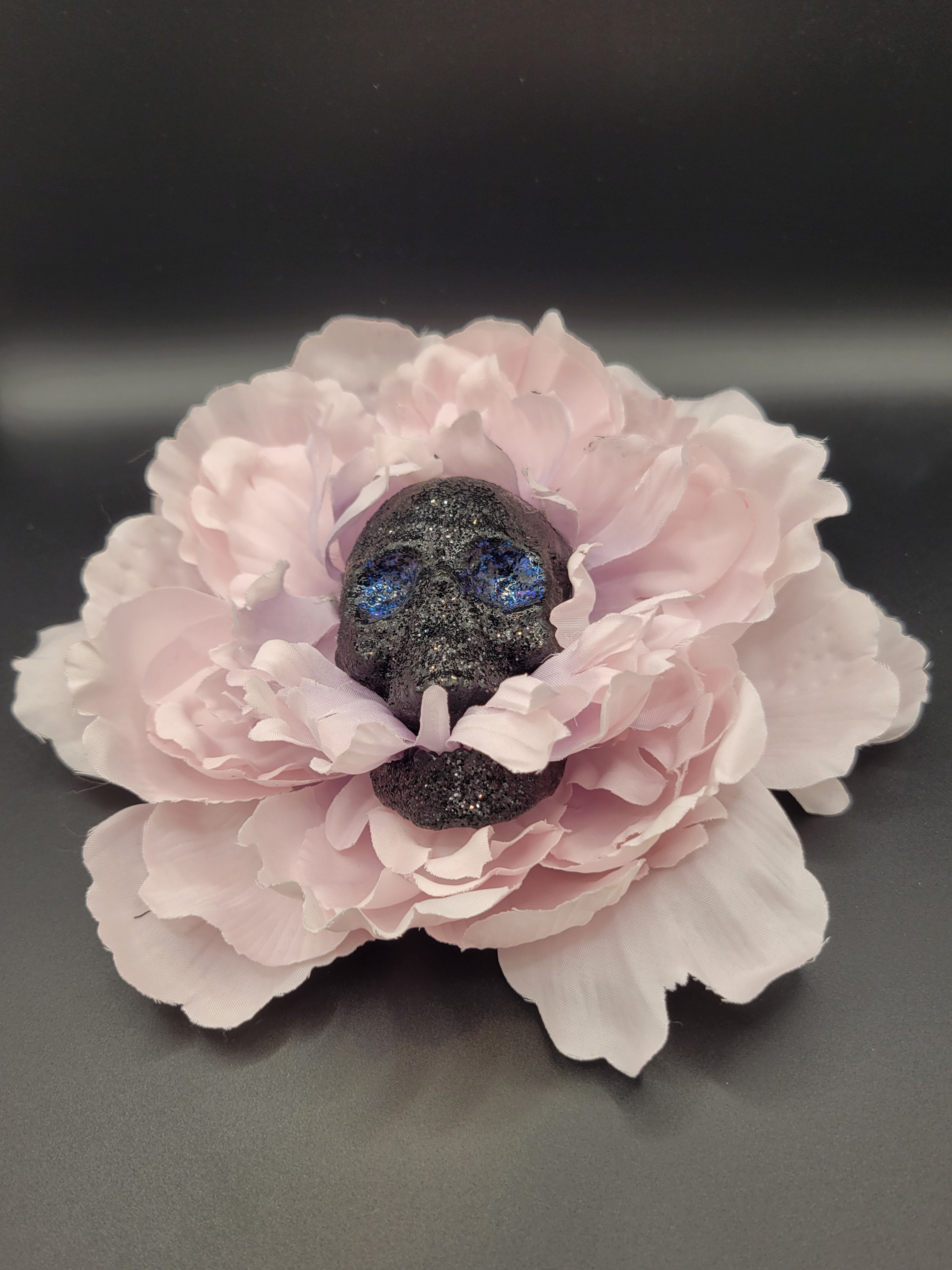 Skull Eating Flower Hair Clip