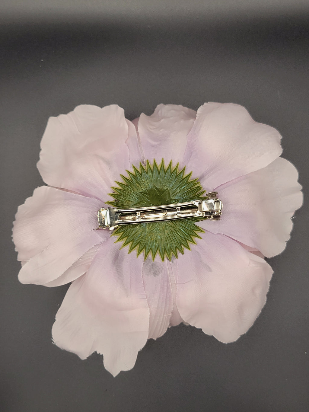 Skull Eating Flower Hair Clip