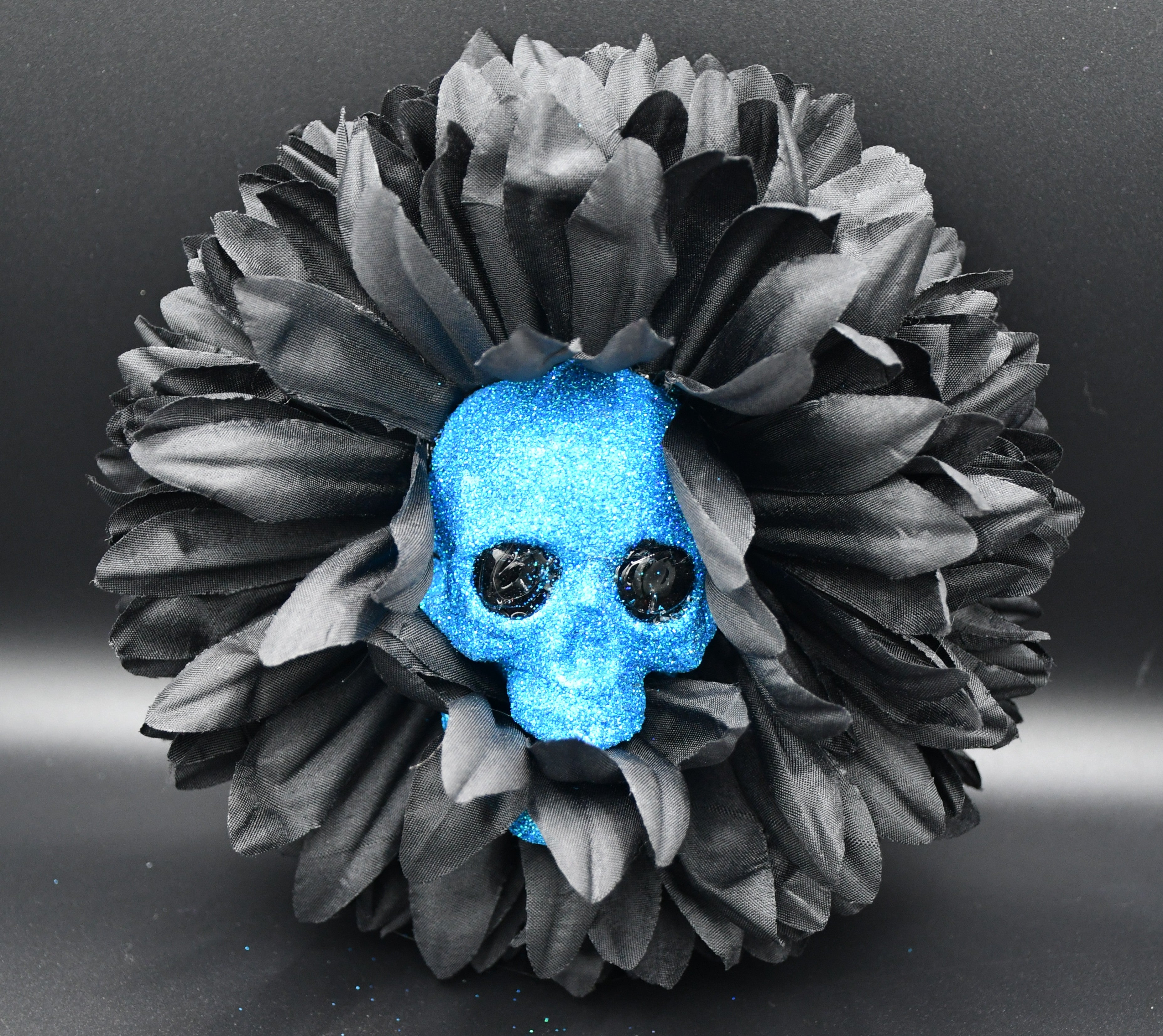Skull Eating Flower Hair Clip