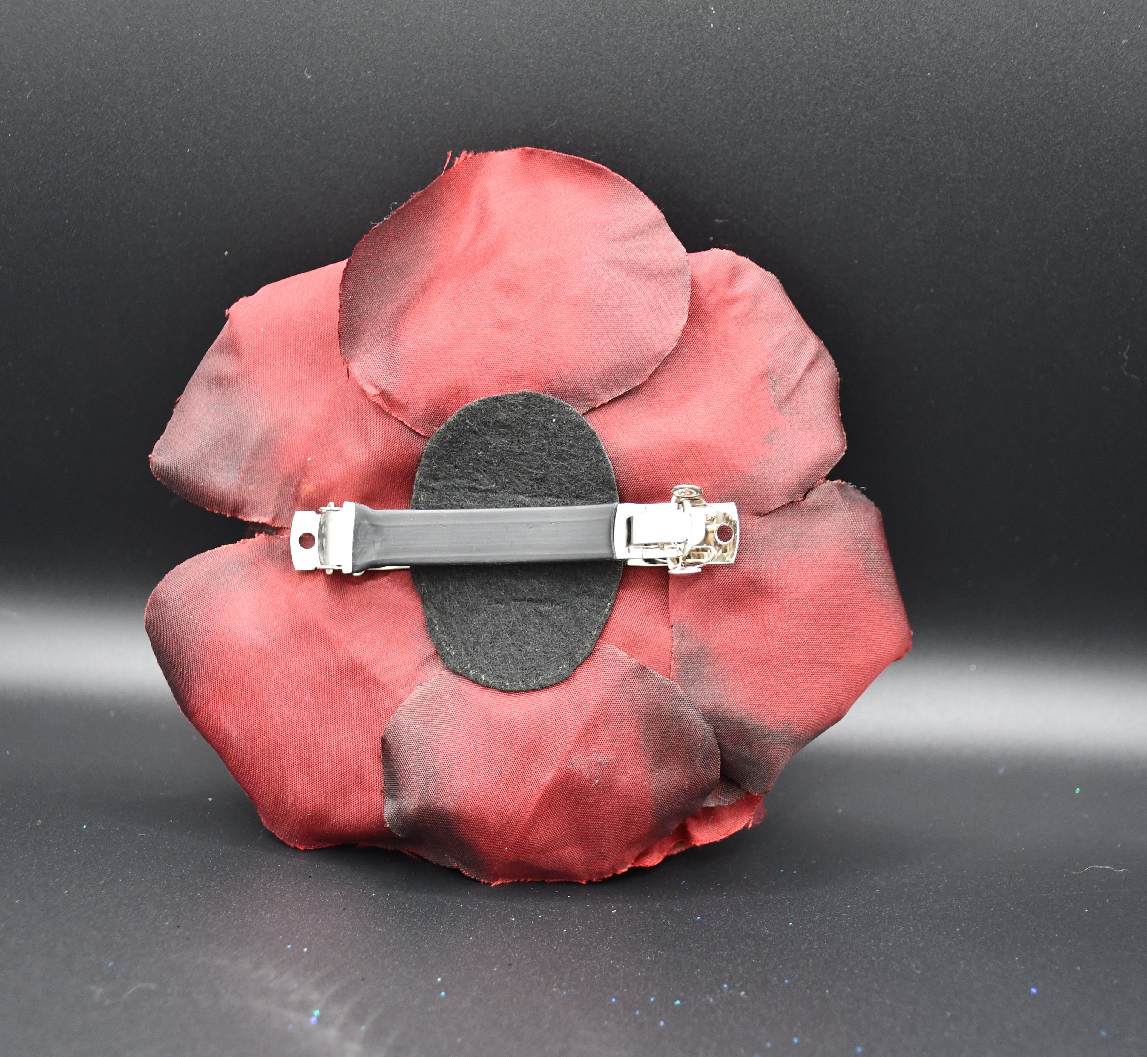 Skull Eating Flower Hair Clip