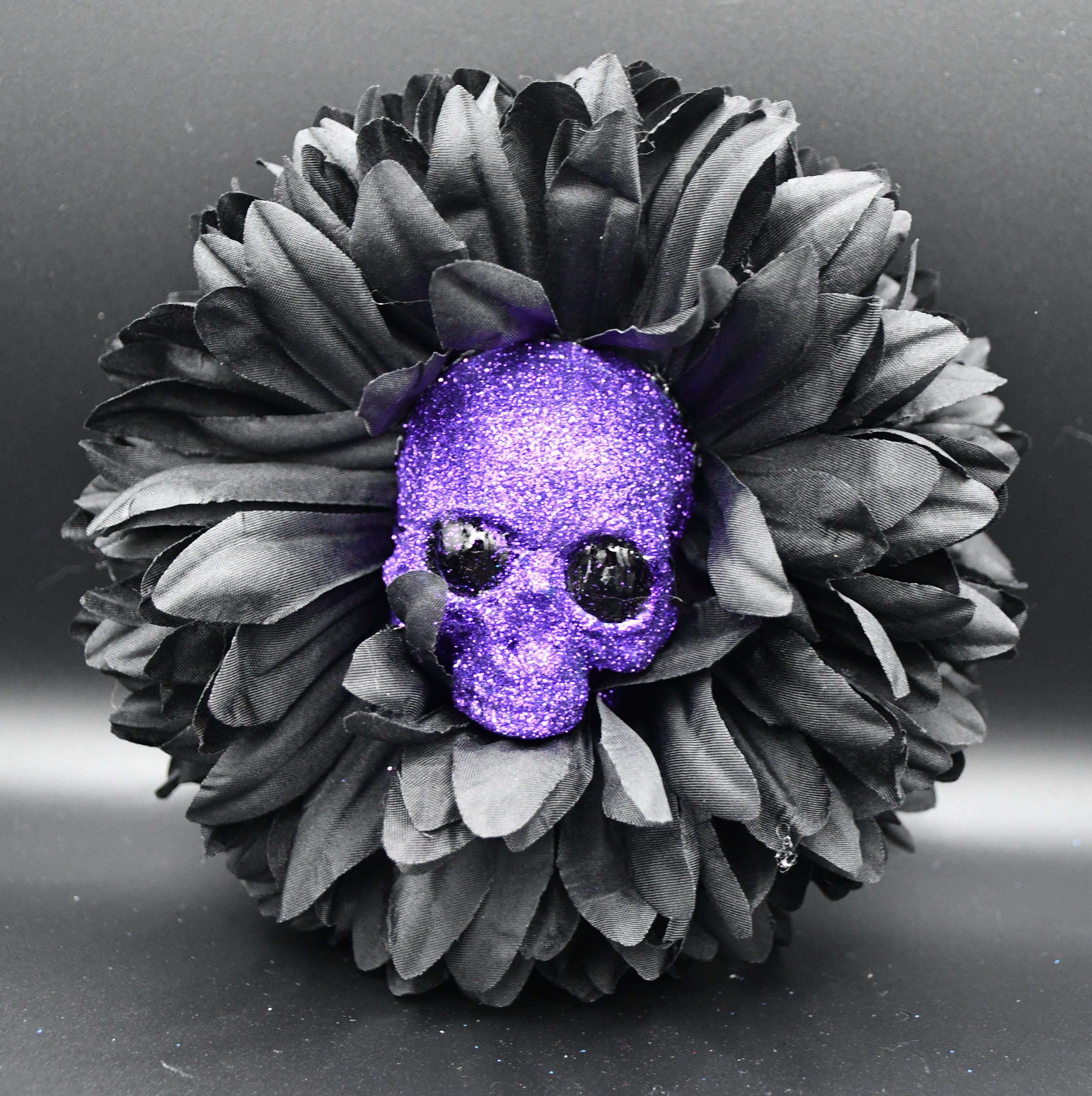 Skull Eating Flower Hair Clip