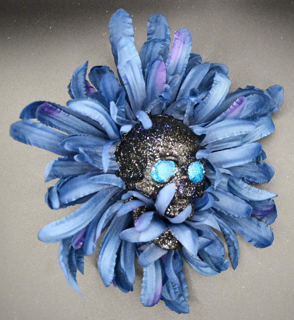 Skull Eating Flower Hair Clip