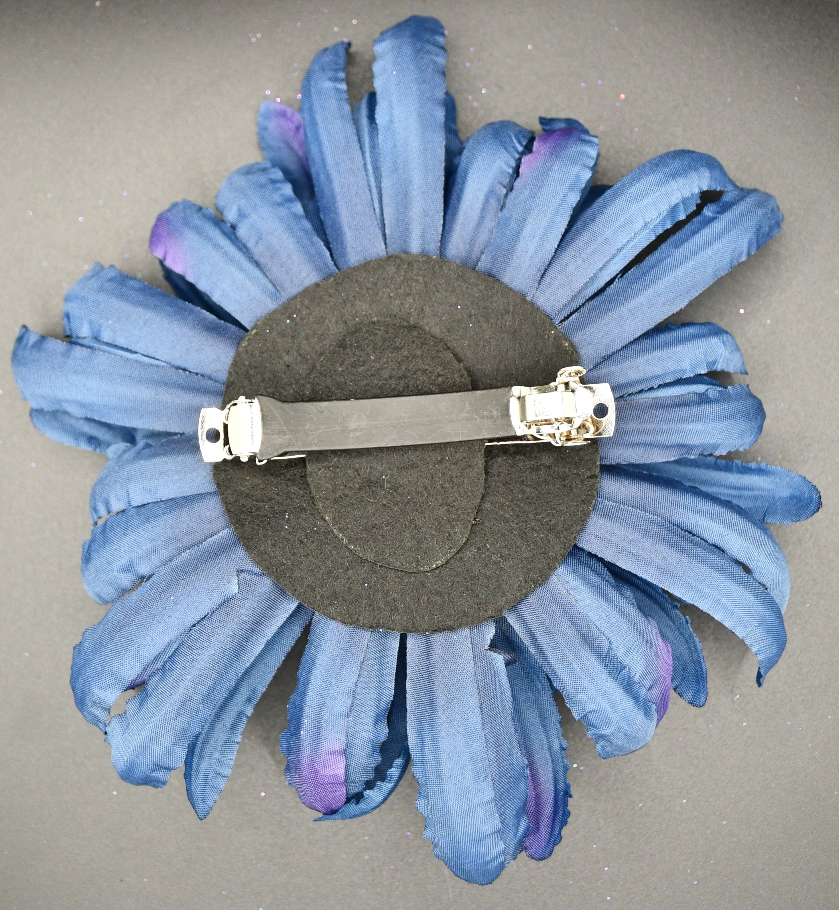 Skull Eating Flower Hair Clip